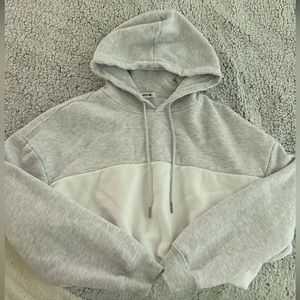 Cropped hoodie